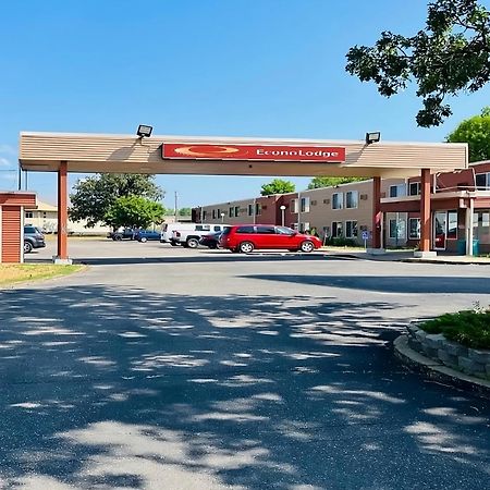 Econo Lodge Waite Park エクステリア 写真