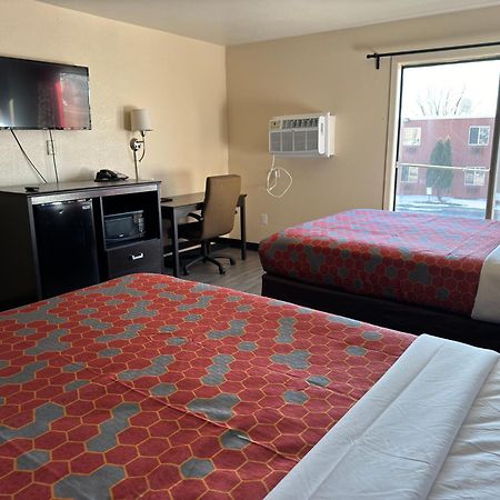 Econo Lodge Waite Park エクステリア 写真